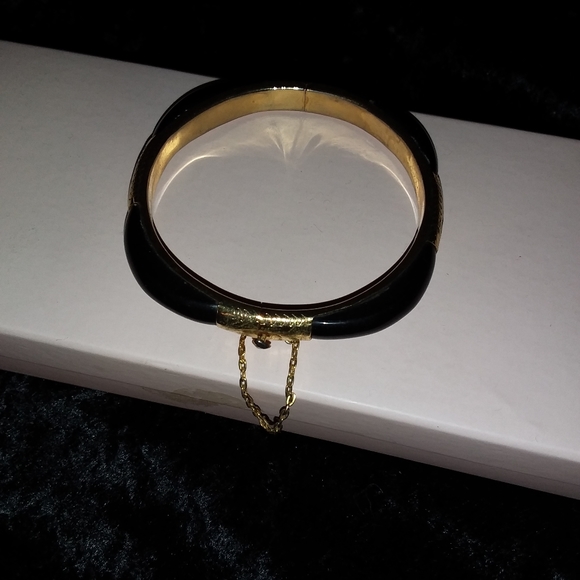 Vintage  Bracelet - Picture 2 of 3